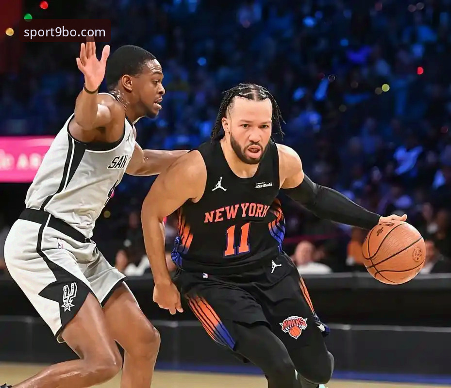 尼克斯狂胜老鹰vs历史纪录：在9博体育平台体验NBA季后赛的震撼瞬间